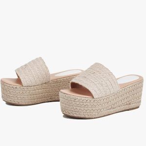 Platform wedge Espadrille. Erocalli brand.